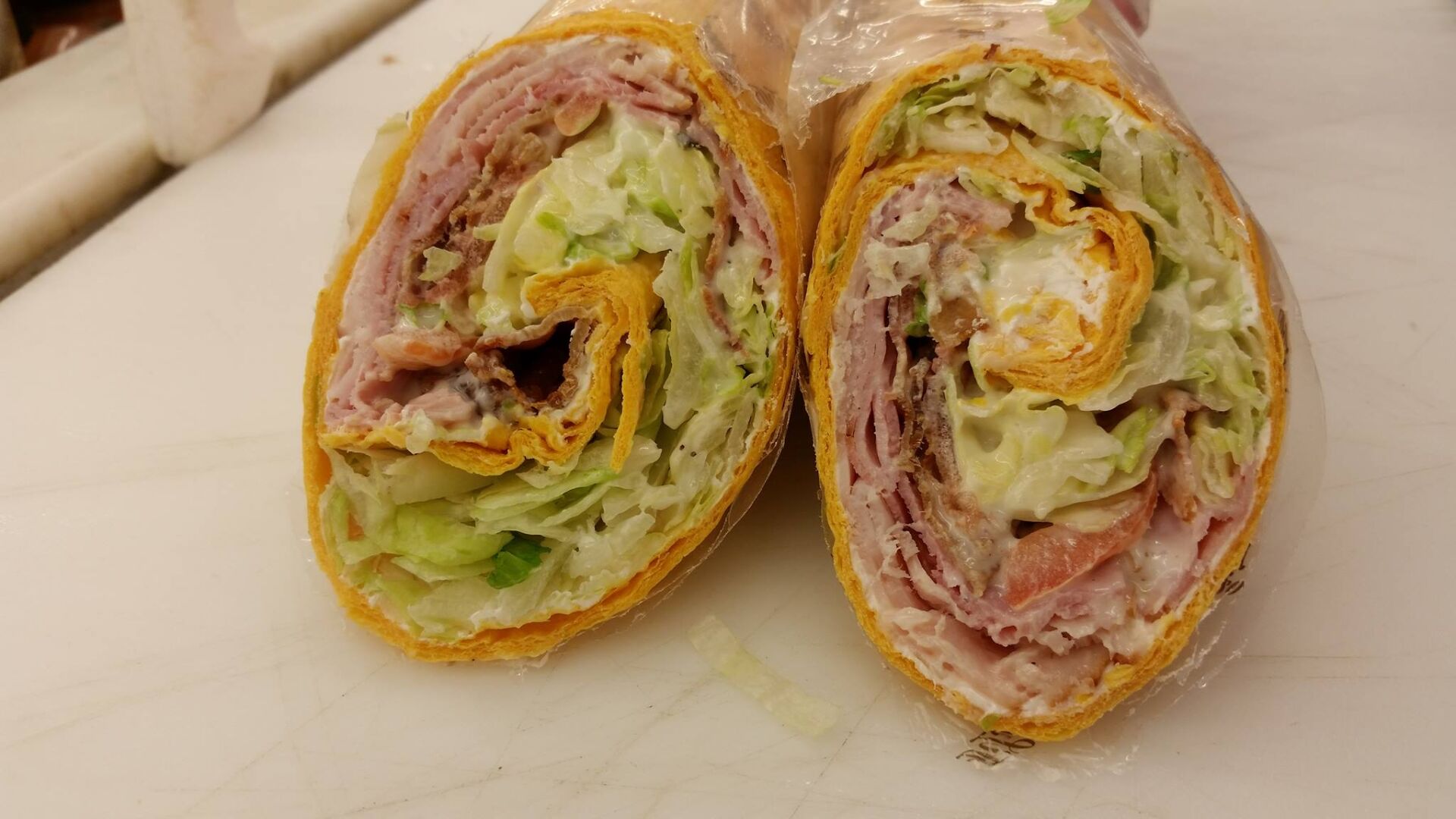 Deli: Hy-Vee